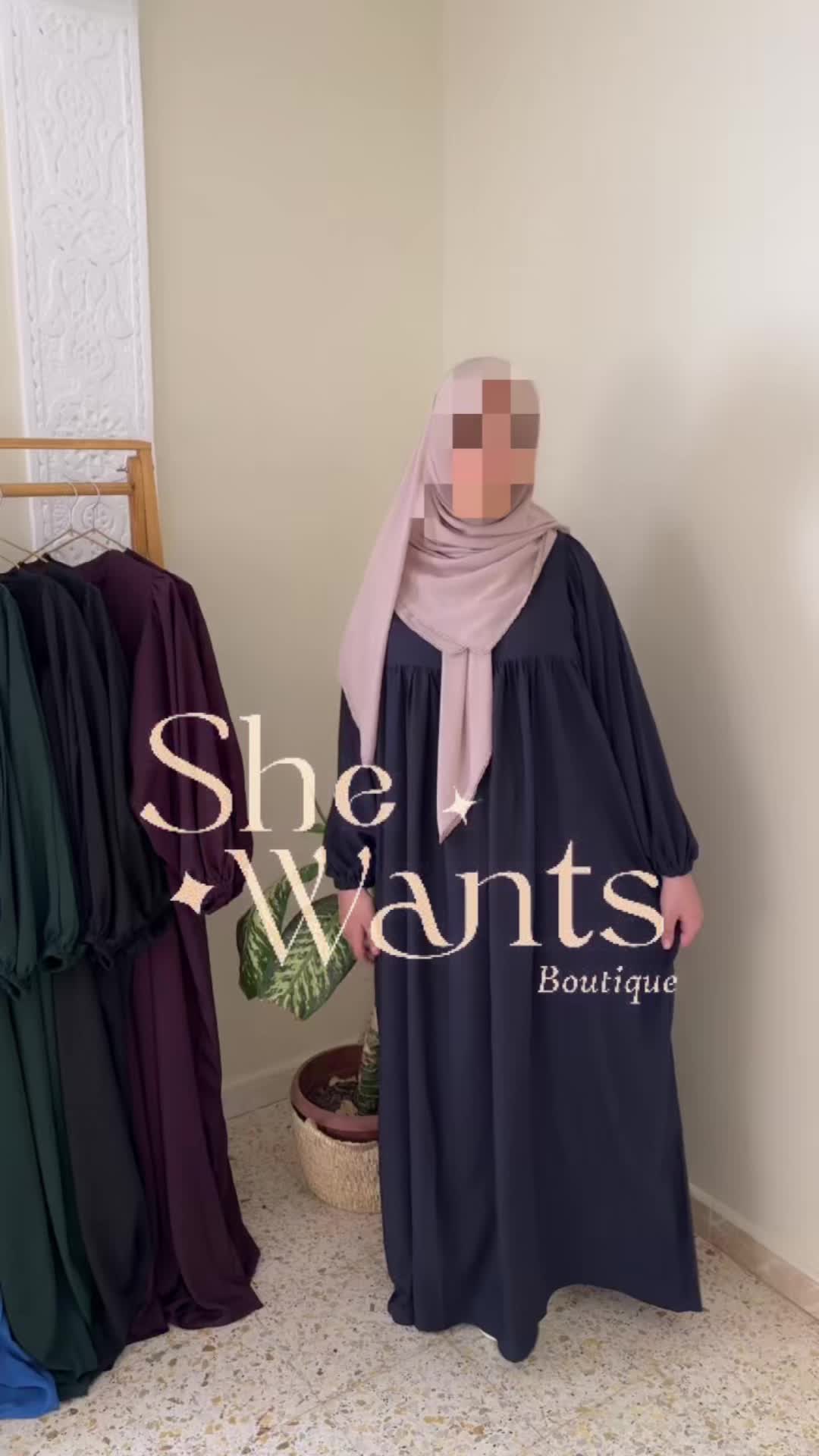 @shewants_boutique