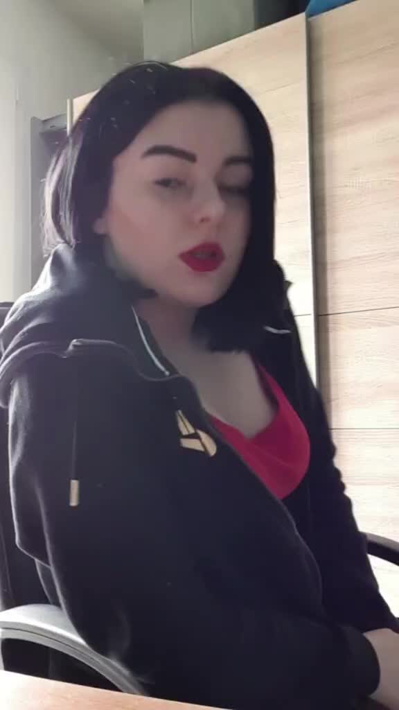 @Laura