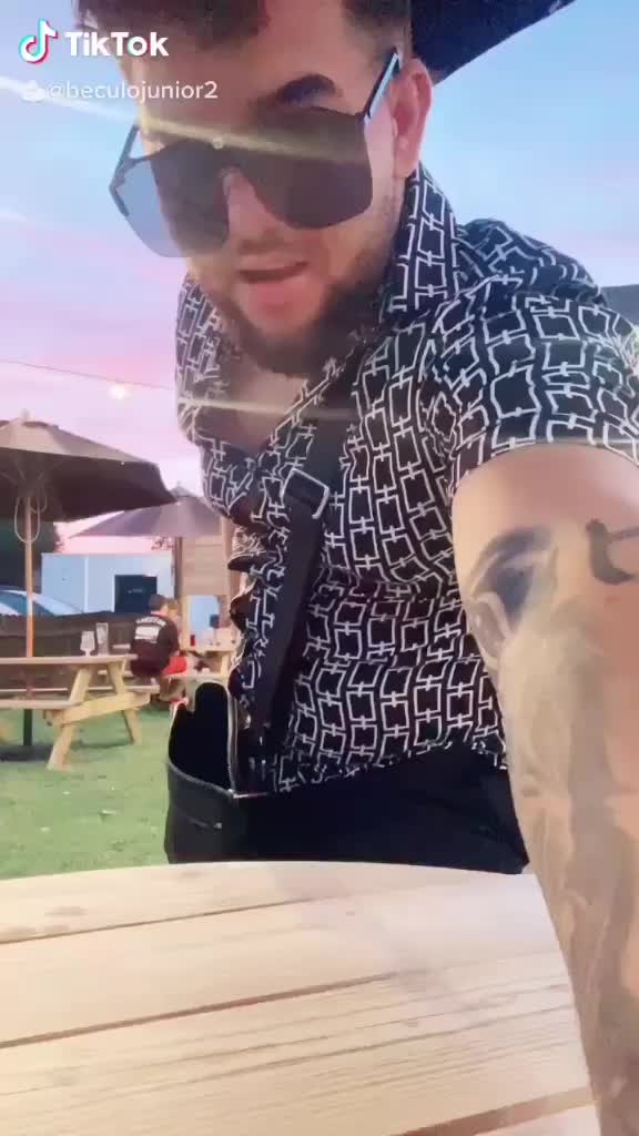 @Mede El Hitano 🖤🎱