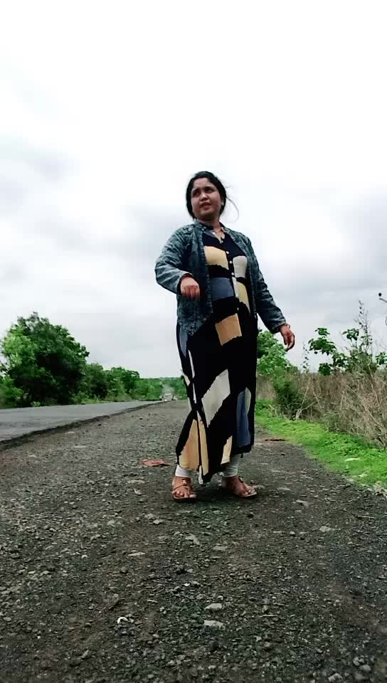 @VrishaliNVrishali