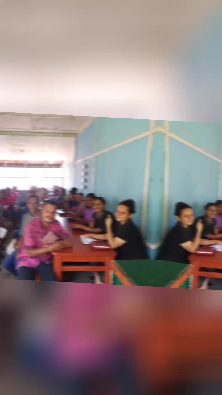 @Vhira