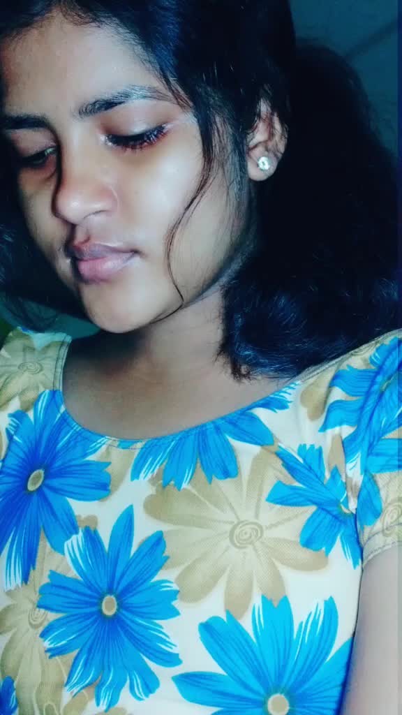 @🤫Miss Sommu😎