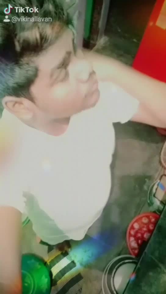 @Viki Nallavan