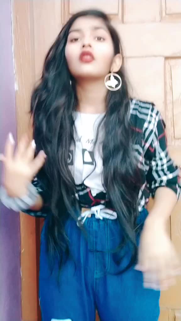 @Pretty Sisters😍🥰😋