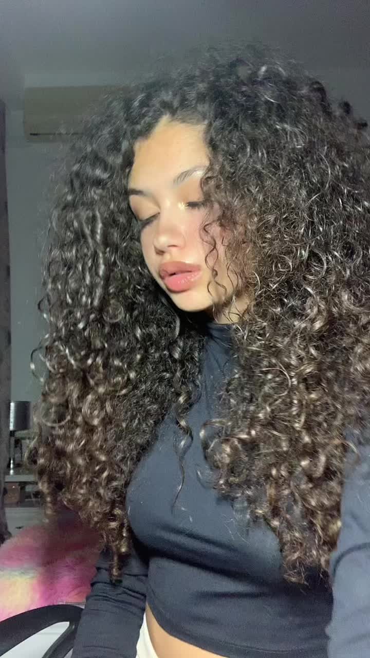 @Iscru_bianca