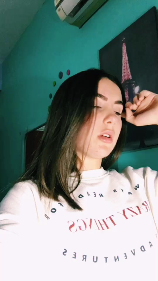 @Angie✨🖤
