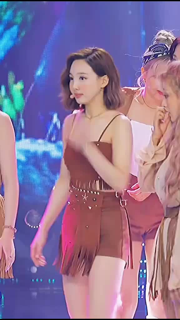 @Sophia