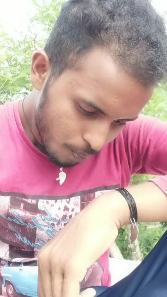 @T Kହସି ଦିଅ ମୋ ପାଗେଳୀ