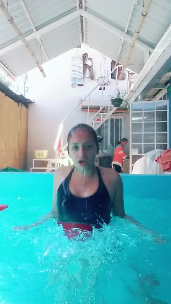 @sarahyobell