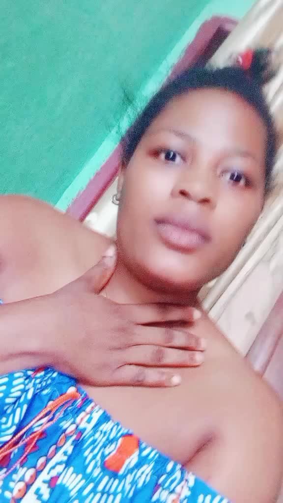 @menguechristine8