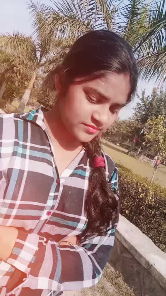 @vanshika saxena ❤️
