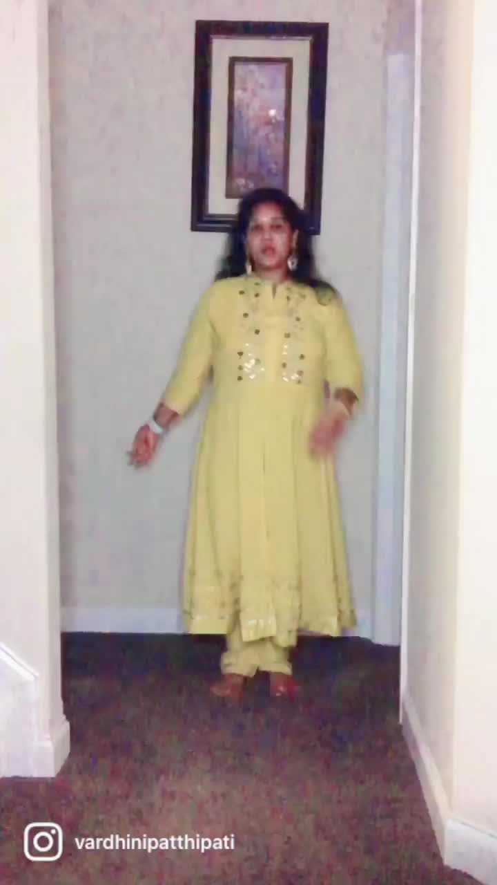 @Vardhinipatthipati