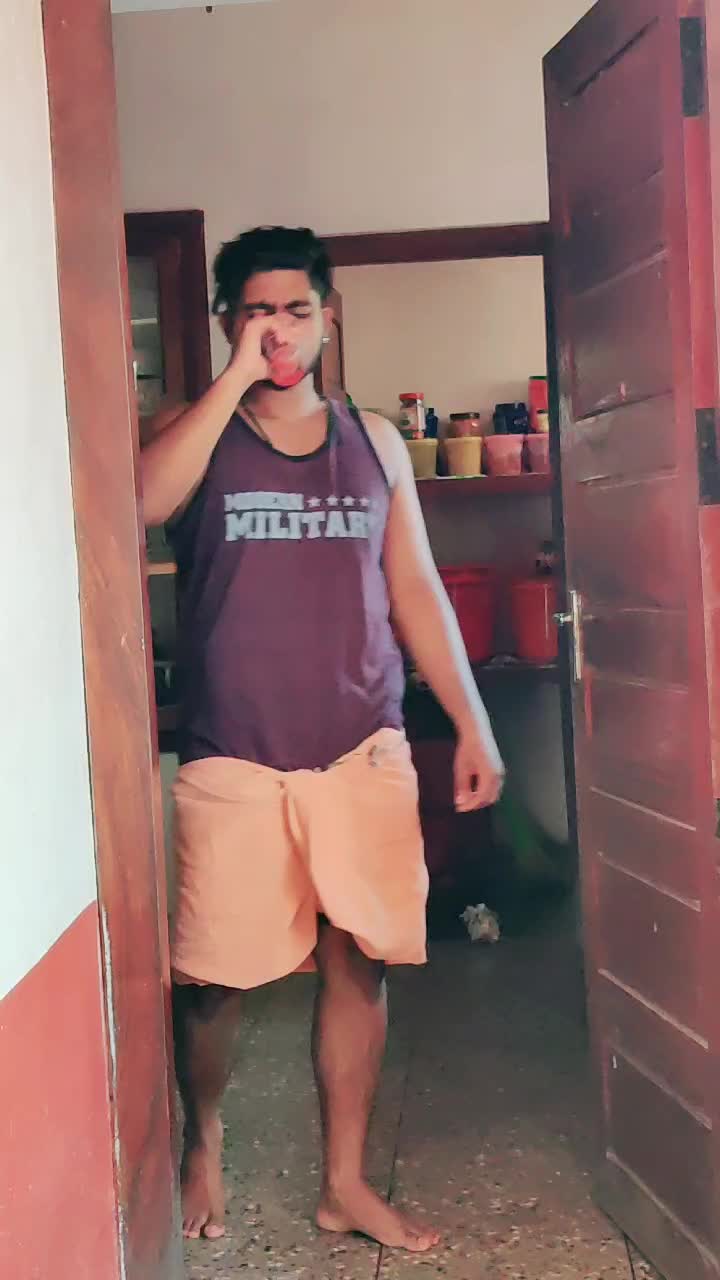 @__aadhuzz__