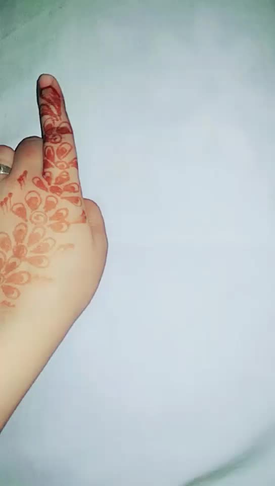 @Ayisha_ziddi