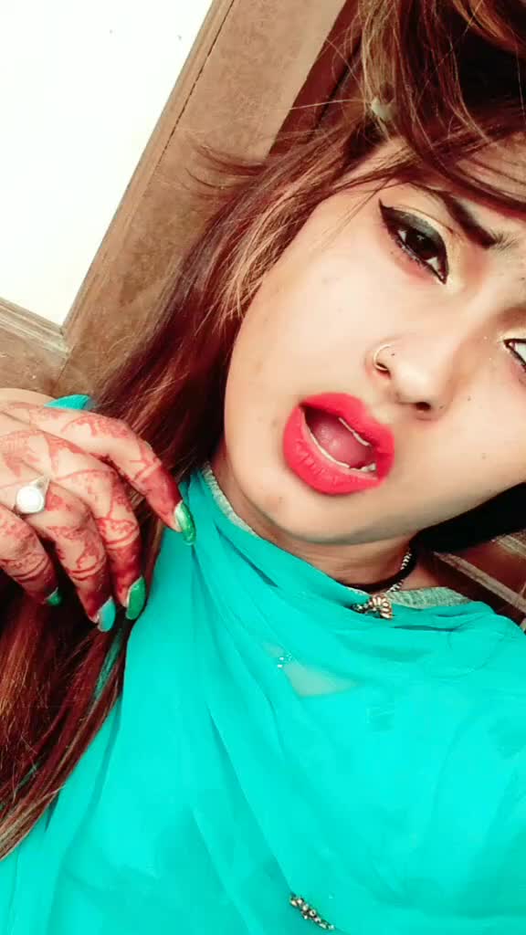 @😘😍brown girl 😍😘