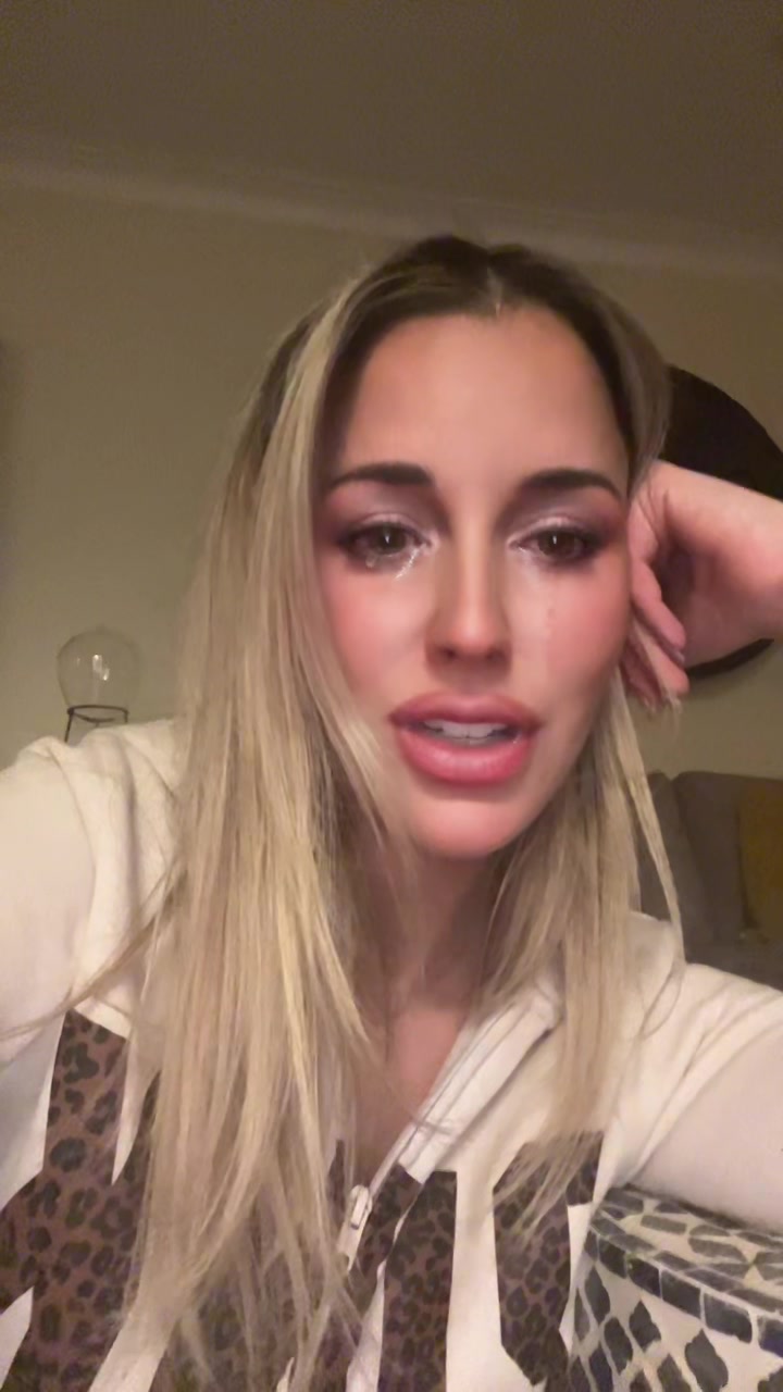 @alanna6ix