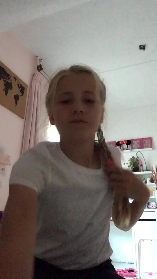 @Anoniemxoxxo