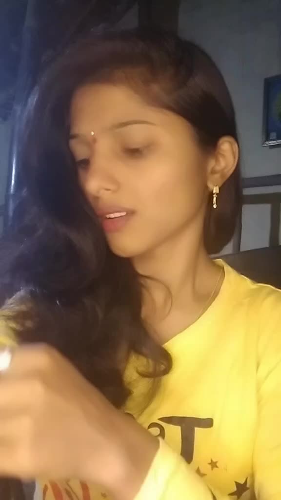 @👑Aishwarya kadam👑