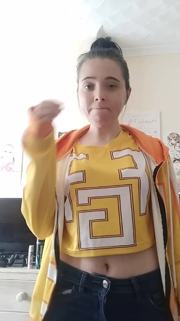@LittleWitchubuss94 🇬🇧