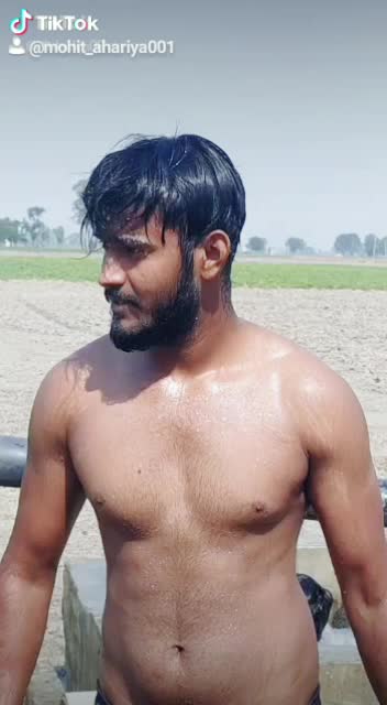 @👑Mohit ahariya👑