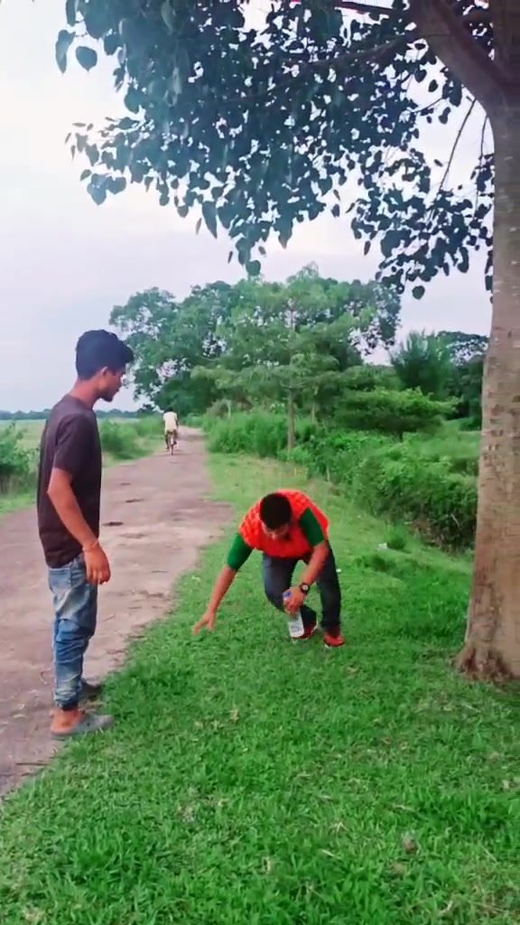 @অনুপম বৰগোহাঁই
