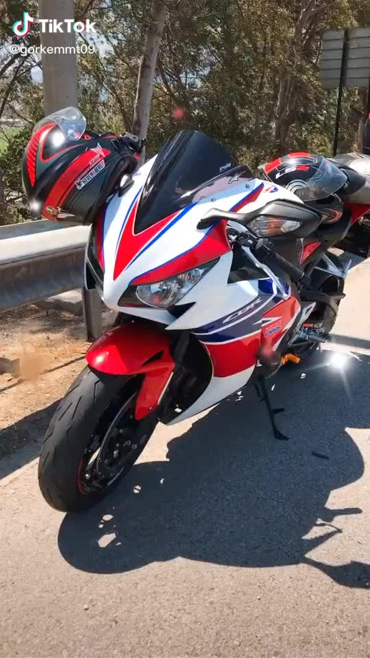 @Tanju.1000RR