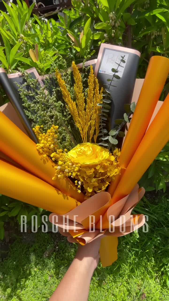 @ROSCHE BLOOMS