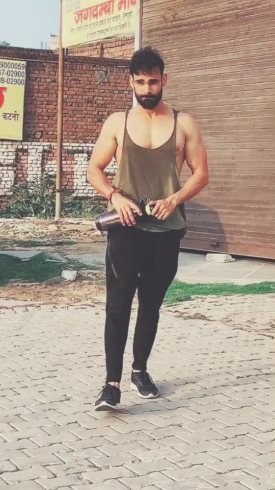 @Beniwalshab