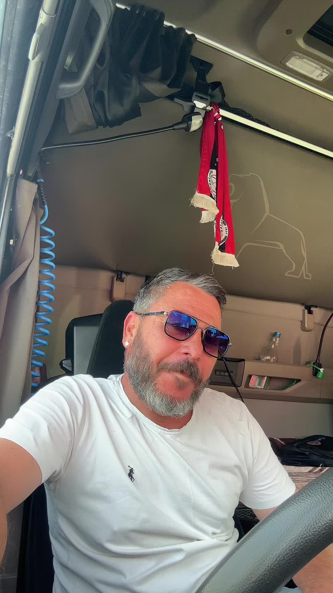 @BARIŞ