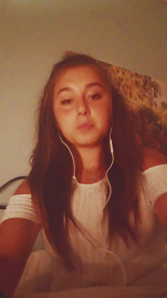 @__ladesyyy__