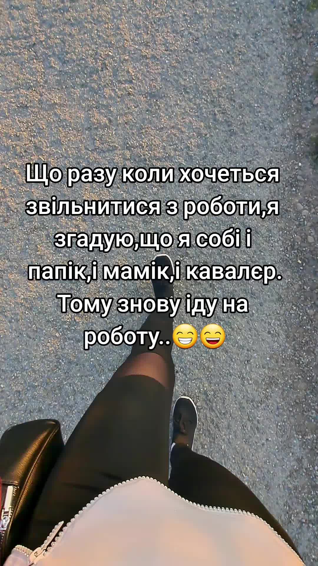 @_Mariana_