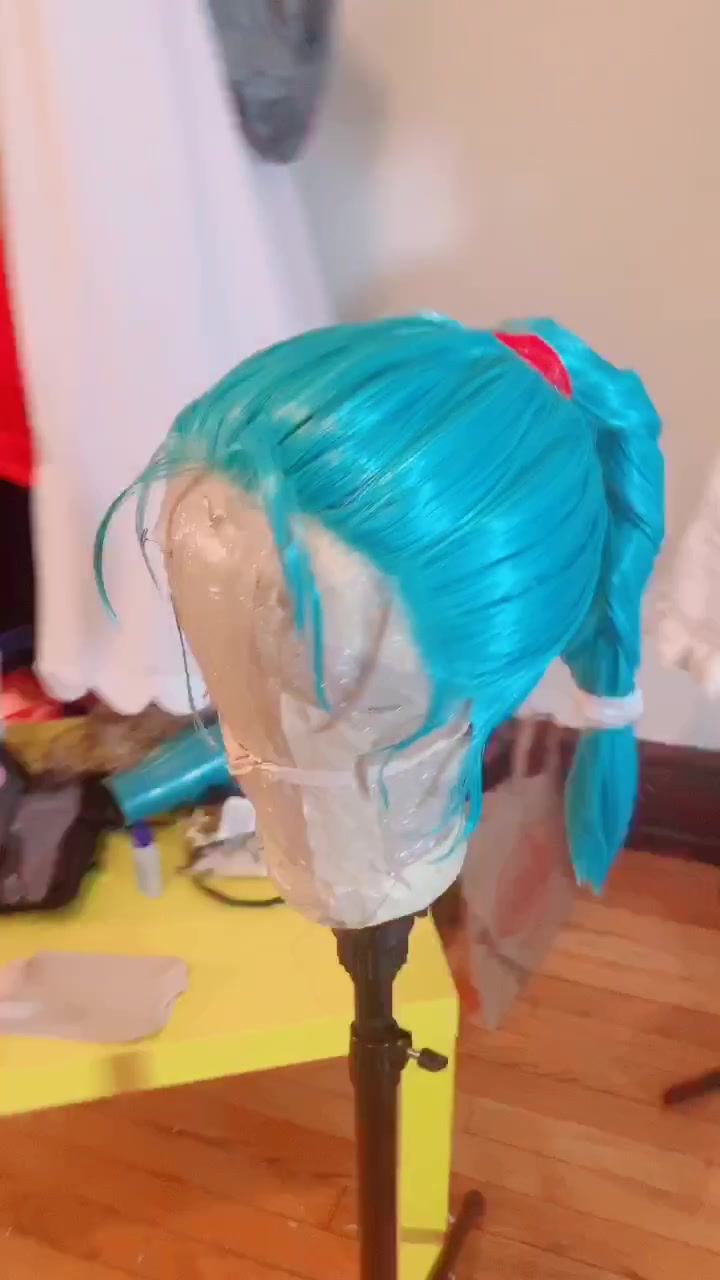 @Weeb