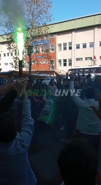 @Özkan Tokaç