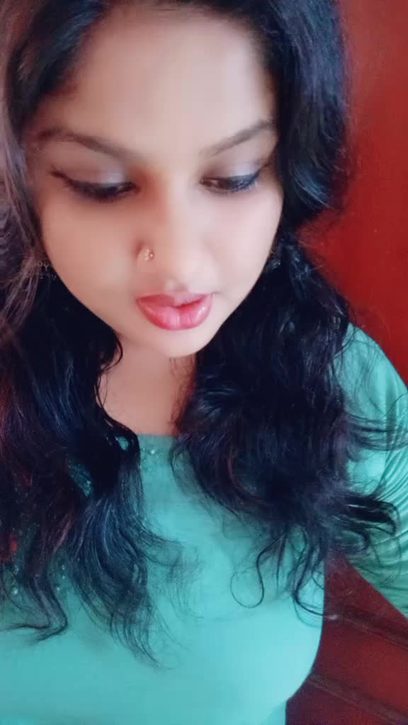 @😉