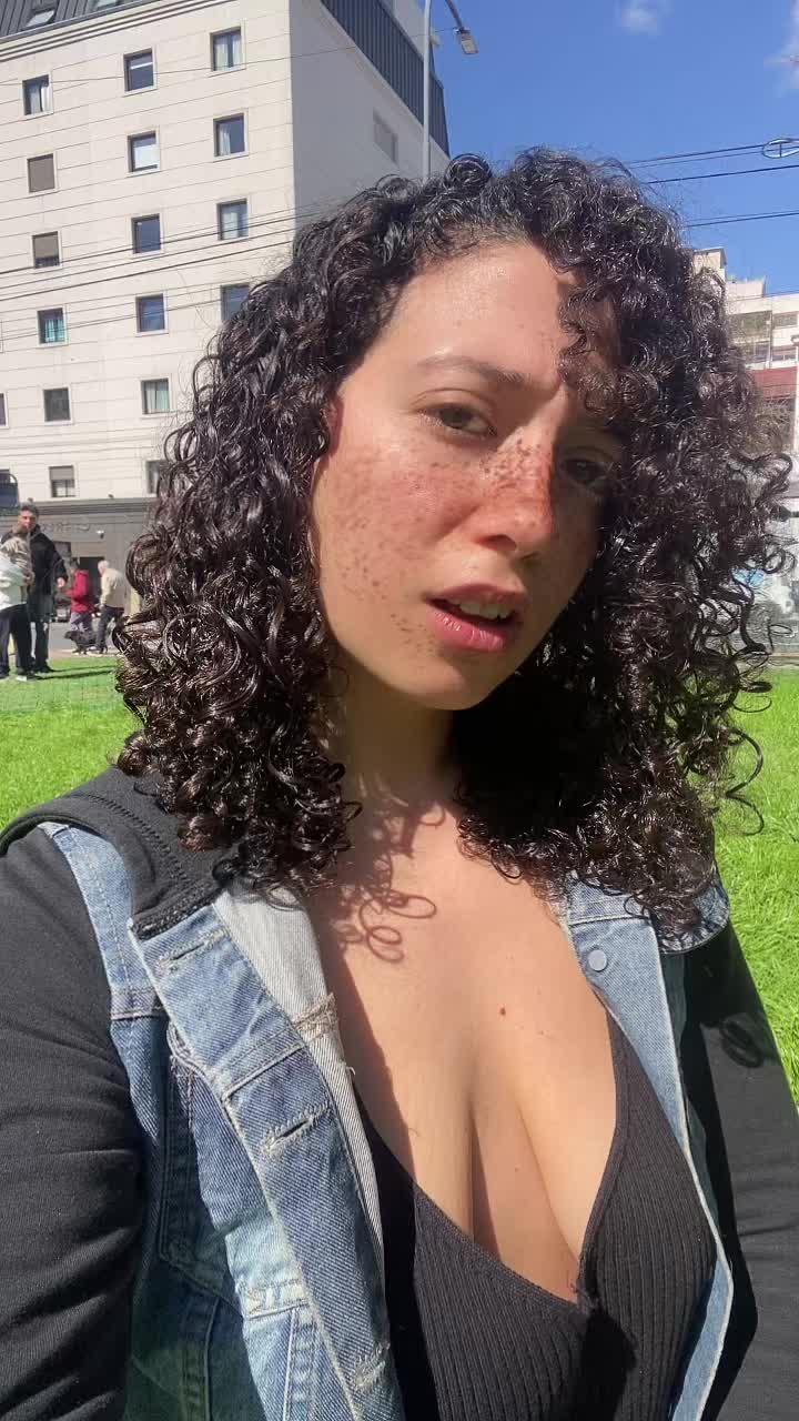 @Bruja Bruta