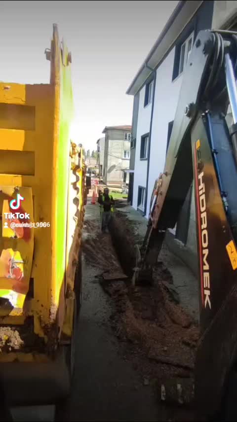 @Ş&uuml;kr&uuml;
