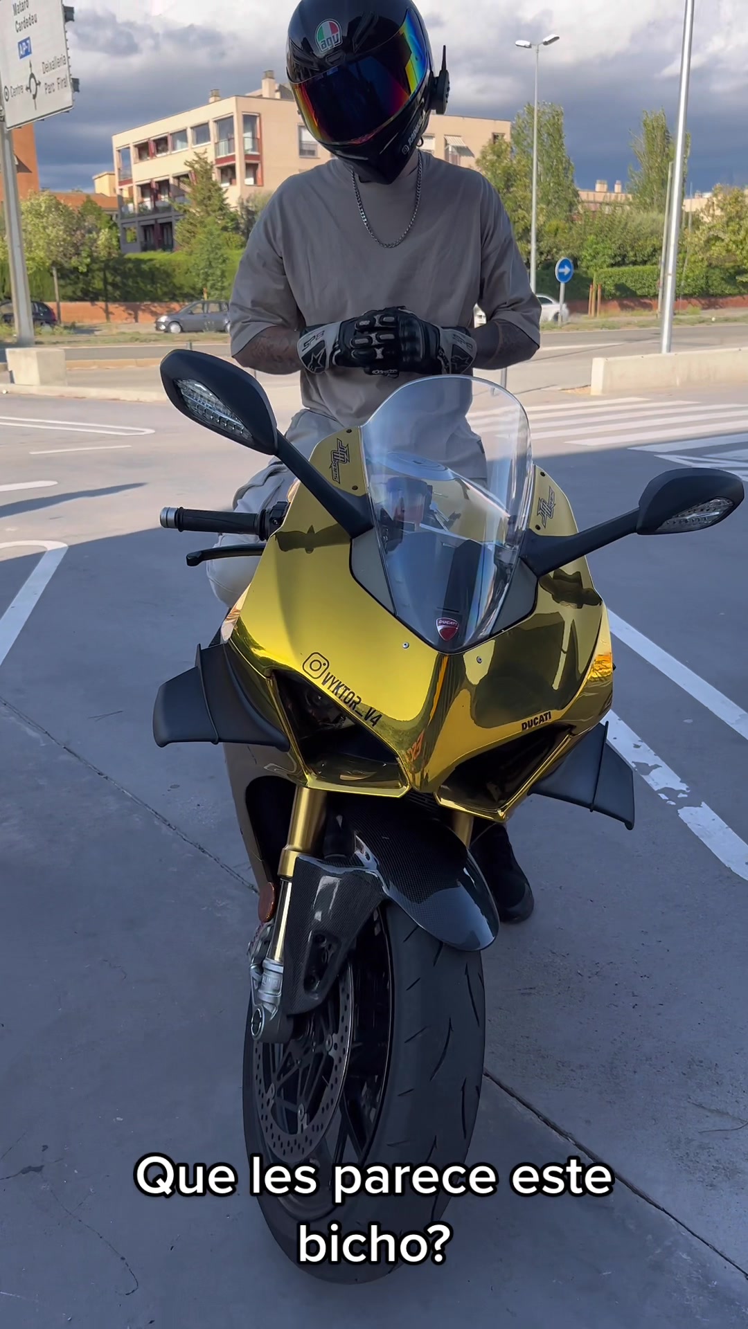 @Radikal_biker