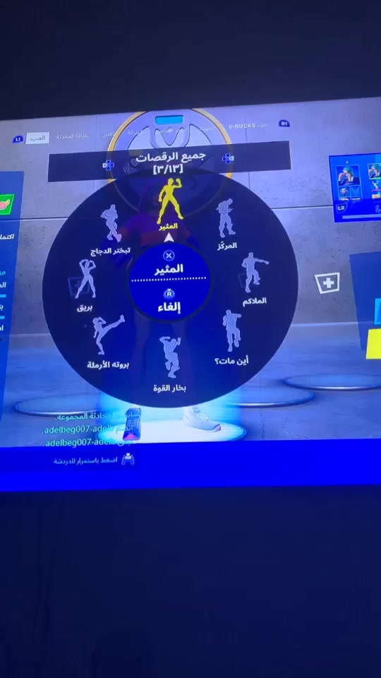 @𝓜..88