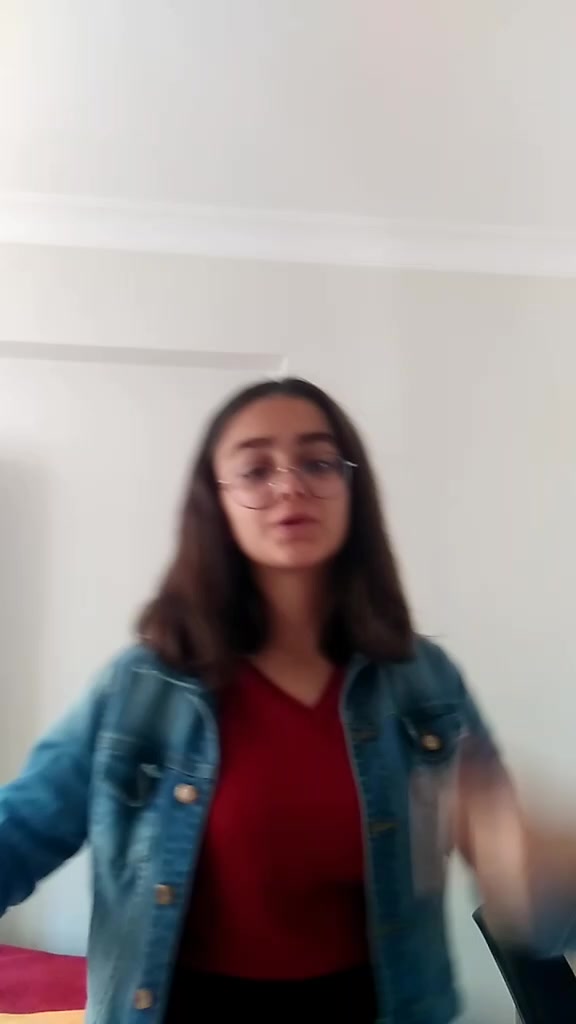 @Esmanur Bektaş ✌️👅