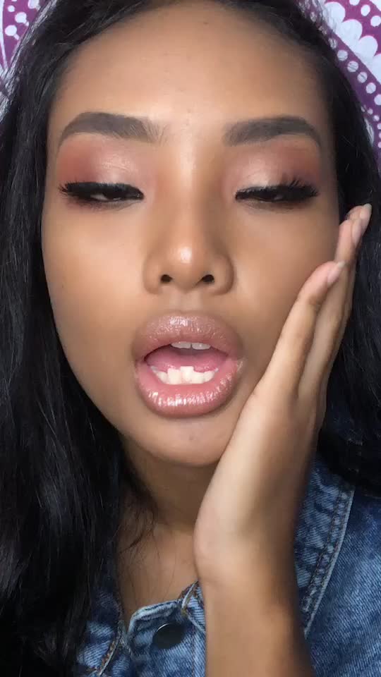 @haneesyahanee