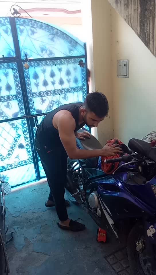 @💪 sahil singh 💪