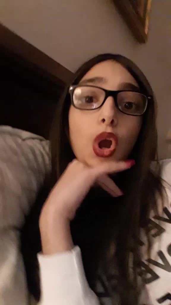 @Luna.๐น