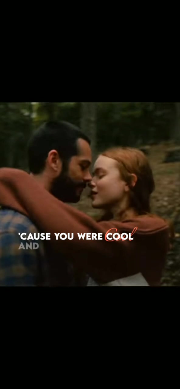 @elliebrown