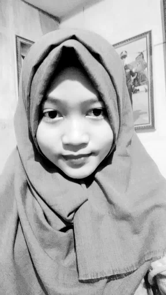 @Ayu Aura Fitria