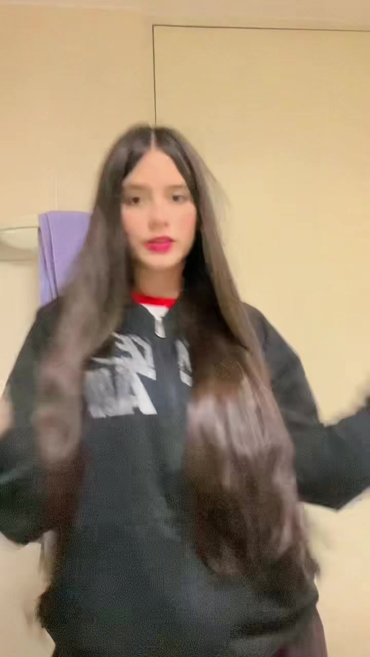 @Mariana👸🏻🐺