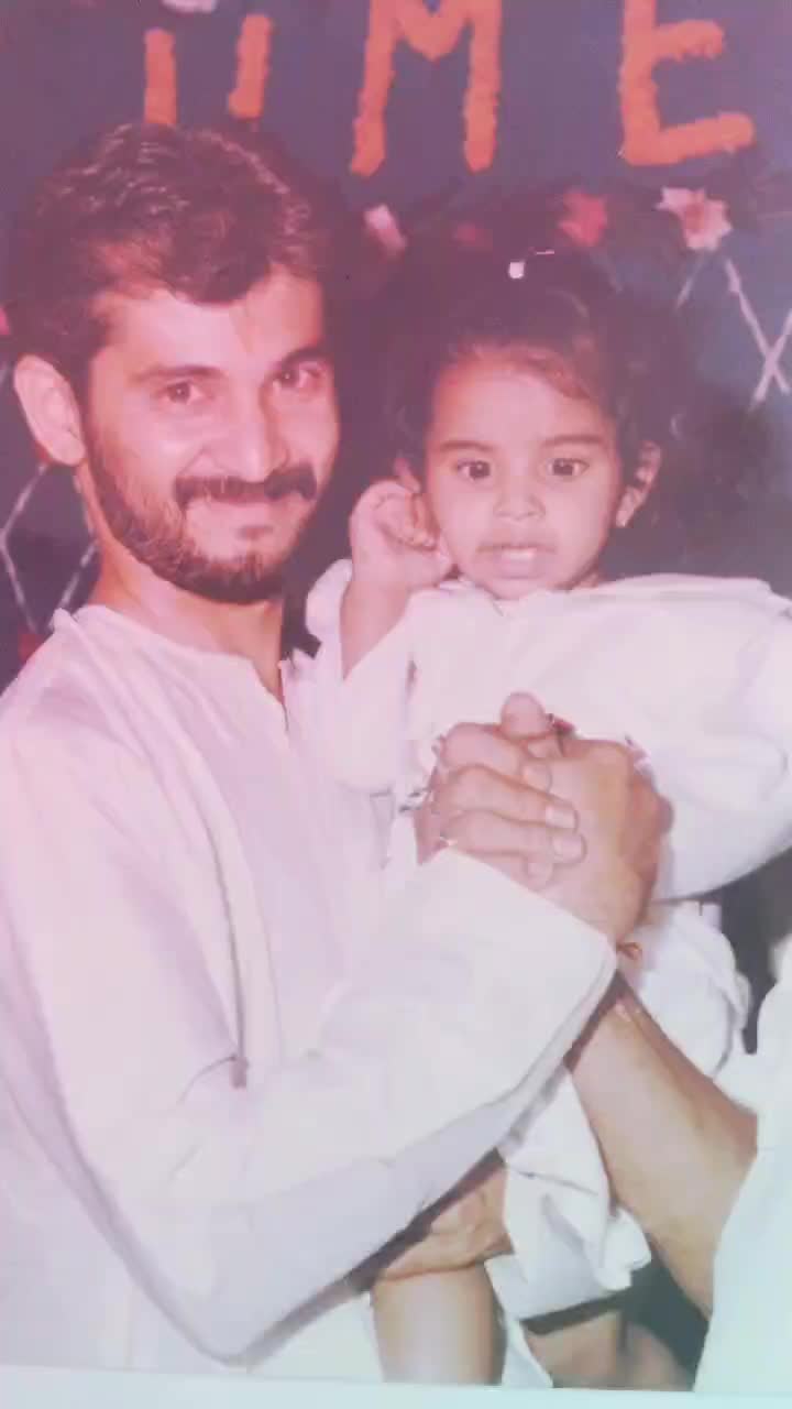@ISHITA THAKKAR