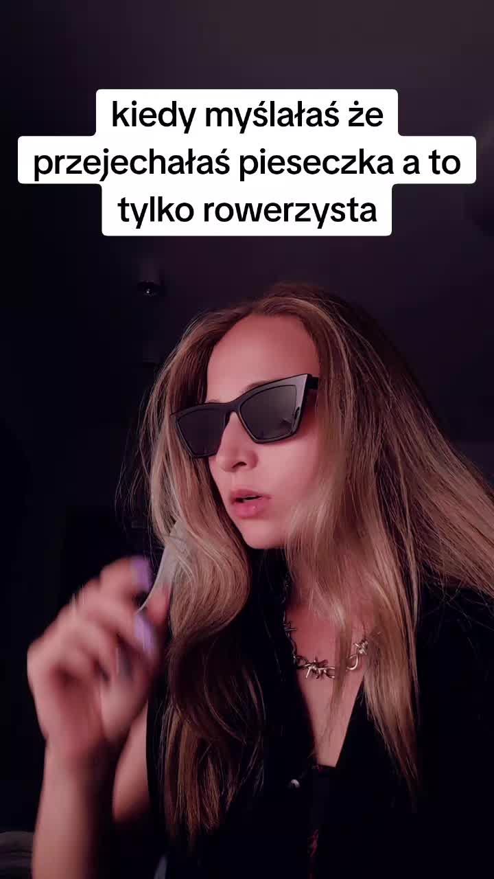 @EbiJamie