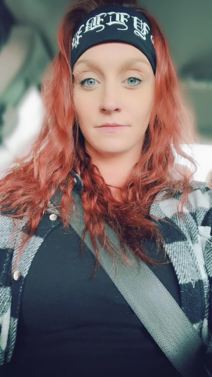 @red.moonchild.0