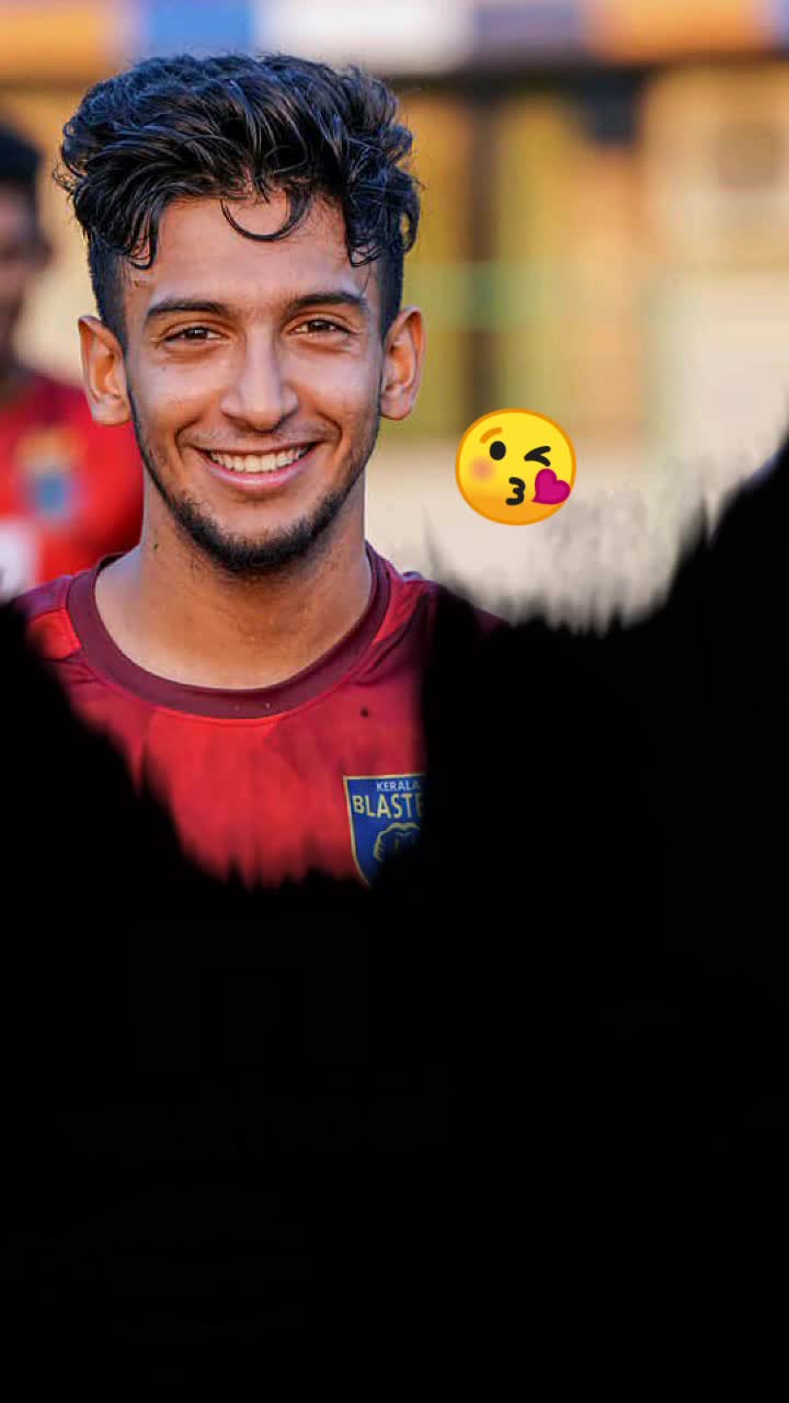 @foot ball lover❤🧡💜