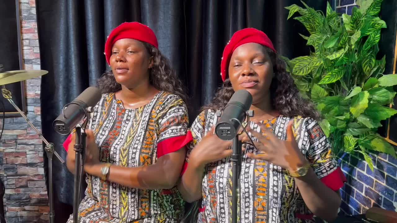 @oladosutwins
